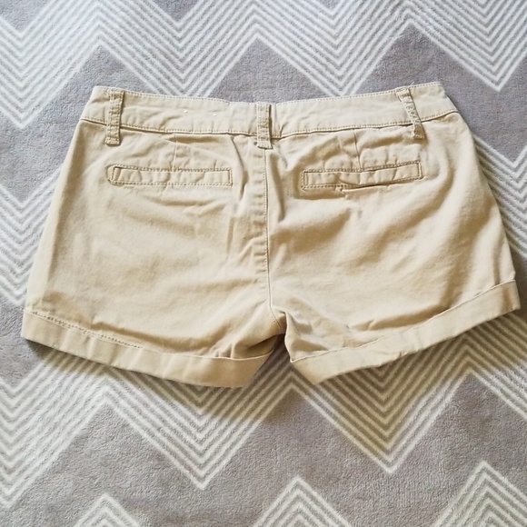 Shorts - Picture 2 of 2